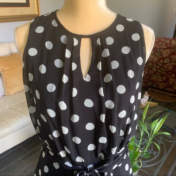 DRESS BARN POLKA DOT JUMPSUIT SIZE 10 - Picture 3 of 9